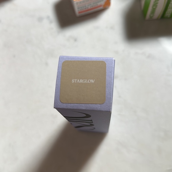 Saie Glowy Super Gel in Starglow - Picture 2 of 5